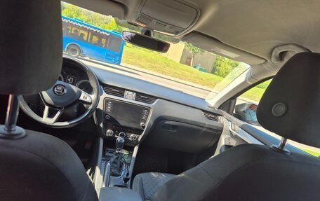 Skoda Octavia, 2018 год, 2 210 000 рублей, 13 фотография