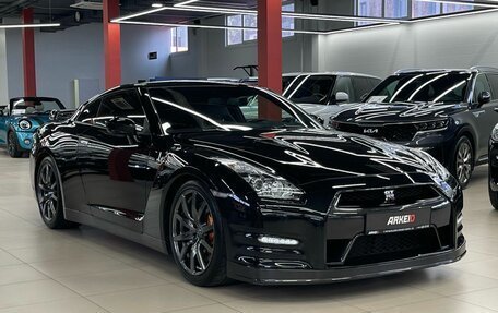 Nissan GT-R, 2013 год, 9 990 000 рублей, 5 фотография