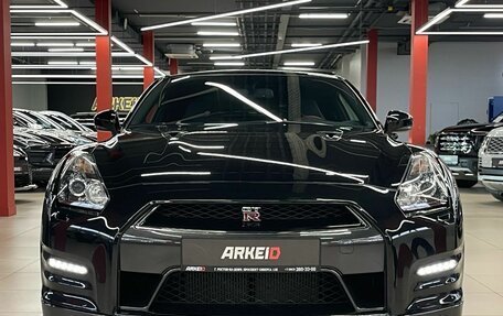Nissan GT-R, 2013 год, 9 990 000 рублей, 4 фотография