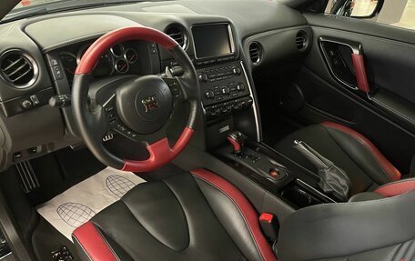 Nissan GT-R, 2013 год, 9 990 000 рублей, 17 фотография