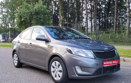 KIA Rio III рестайлинг, 2013 год, 640 000 рублей, 1 фотография