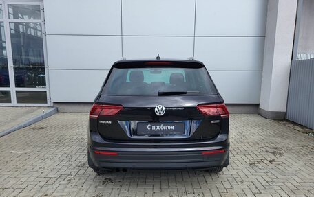 Volkswagen Tiguan II, 2018 год, 2 340 000 рублей, 4 фотография