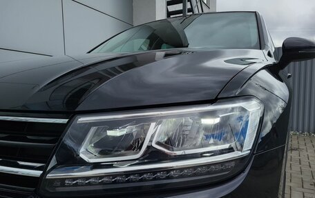 Volkswagen Tiguan II, 2018 год, 2 340 000 рублей, 9 фотография