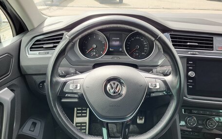 Volkswagen Tiguan II, 2018 год, 2 340 000 рублей, 15 фотография