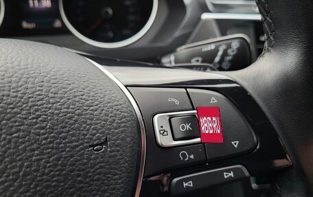Volkswagen Tiguan II, 2018 год, 2 340 000 рублей, 18 фотография