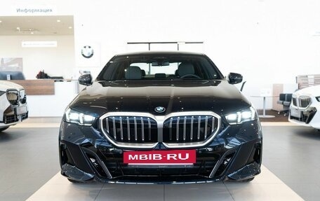BMW 5 серия, 2026 год, 10 190 000 рублей, 2 фотография