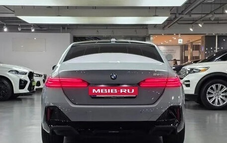 BMW 5 серия, 2025 год, 7 000 000 рублей, 4 фотография