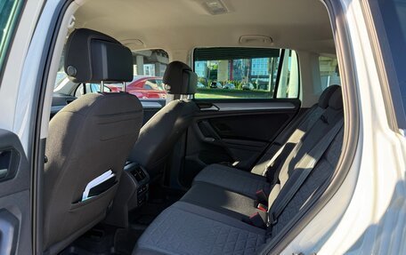 Volkswagen Tiguan II, 2021 год, 2 350 000 рублей, 17 фотография