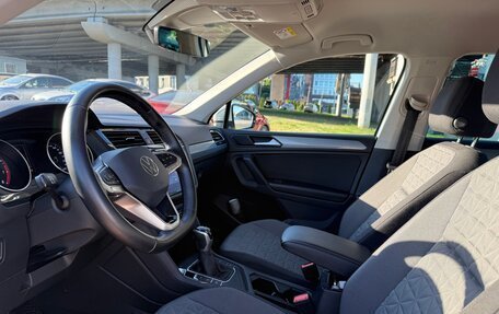 Volkswagen Tiguan II, 2021 год, 2 350 000 рублей, 9 фотография