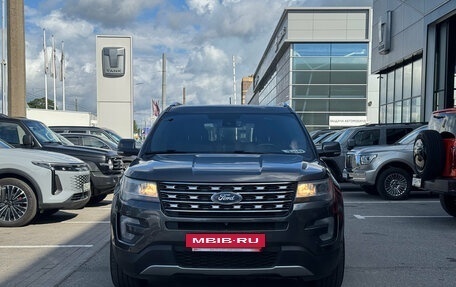 Ford Explorer VI, 2018 год, 2 399 000 рублей, 2 фотография