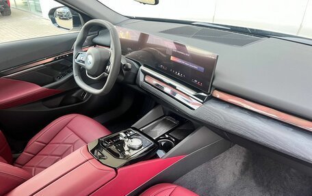 BMW 5 серия, 2024 год, 8 490 000 рублей, 11 фотография
