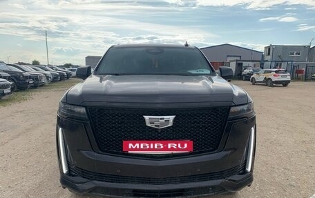 Cadillac Escalade V, 2024 год, 10 370 000 рублей, 2 фотография