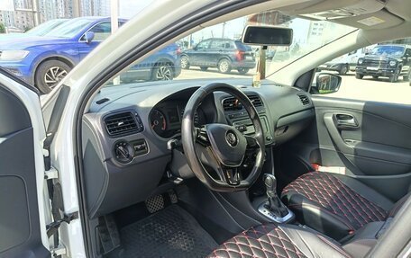 Volkswagen Polo VI (EU Market), 2017 год, 1 200 000 рублей, 2 фотография