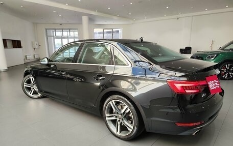 Audi A4, 2015 год, 2 038 000 рублей, 4 фотография
