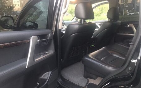 Toyota Land Cruiser 200, 2014 год, 3 700 000 рублей, 5 фотография