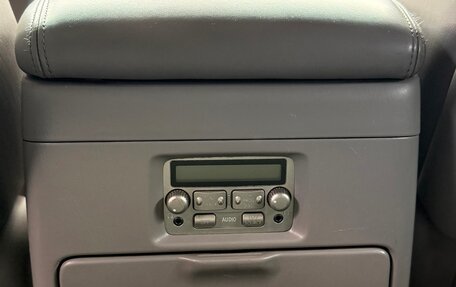Toyota Land Cruiser 100 рестайлинг 2, 2007 год, 3 075 000 рублей, 9 фотография