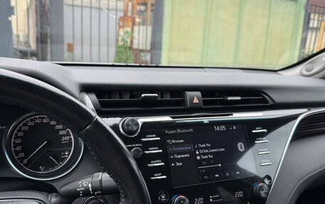 Toyota Camry, 2018 год, 2 580 000 рублей, 9 фотография