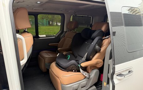 Hyundai Staria, 2021 год, 3 900 000 рублей, 10 фотография