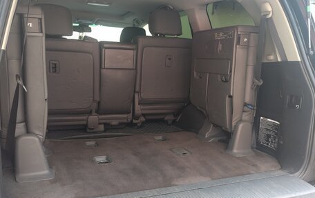 Toyota Land Cruiser 200, 2008 год, 2 900 000 рублей, 17 фотография