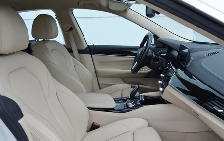 BMW 6 серия, 2019 год, 3 990 000 рублей, 10 фотография