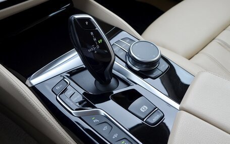 BMW 6 серия, 2019 год, 3 990 000 рублей, 14 фотография