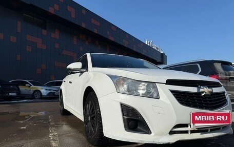 Chevrolet Cruze II, 2014 год, 600 000 рублей, 2 фотография