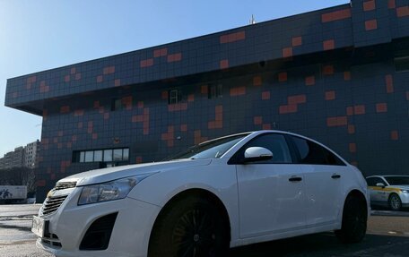 Chevrolet Cruze II, 2014 год, 600 000 рублей, 5 фотография