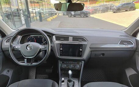 Volkswagen Tiguan II, 2017 год, 2 460 000 рублей, 17 фотография