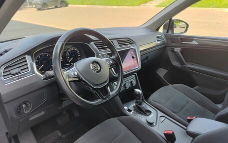 Volkswagen Tiguan II, 2017 год, 2 460 000 рублей, 20 фотография