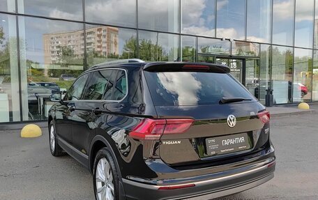 Volkswagen Tiguan II, 2017 год, 2 460 000 рублей, 8 фотография