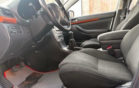 Toyota Avensis III рестайлинг, 2007 год, 650 000 рублей, 13 фотография
