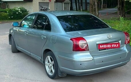 Toyota Avensis III рестайлинг, 2007 год, 650 000 рублей, 6 фотография