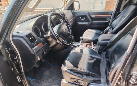 Mitsubishi Pajero IV, 2008 год, 1 600 000 рублей, 6 фотография