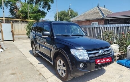 Mitsubishi Pajero IV, 2008 год, 1 600 000 рублей, 2 фотография