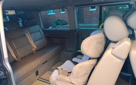 Volkswagen Multivan T5, 2004 год, 1 400 000 рублей, 5 фотография
