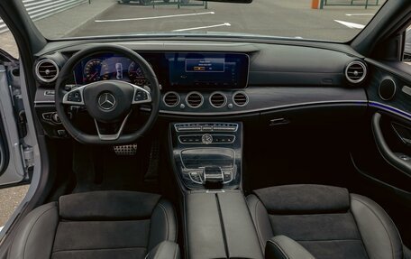 Mercedes-Benz E-Класс, 2016 год, 3 055 000 рублей, 16 фотография
