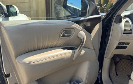 Infiniti QX56, 2010 год, 1 370 000 рублей, 11 фотография