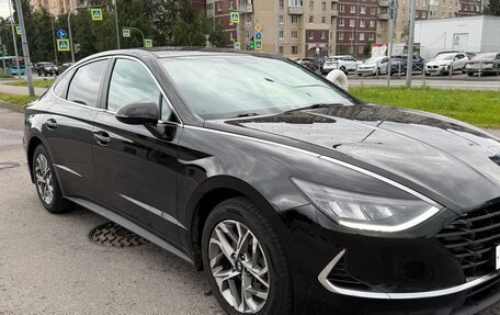 Hyundai Sonata VIII, 2021 год, 1 650 000 рублей, 6 фотография