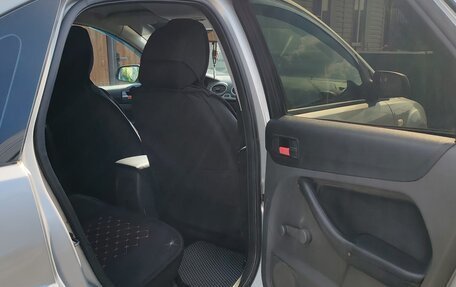 Ford Focus II рестайлинг, 2006 год, 300 000 рублей, 8 фотография