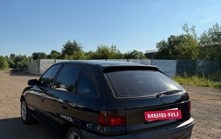 Opel Astra F, 1994 год, 450 000 рублей, 9 фотография