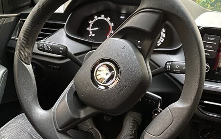 Skoda Rapid II, 2021 год, 1 750 000 рублей, 12 фотография
