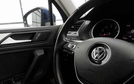 Volkswagen Tiguan II, 2019 год, 2 649 000 рублей, 12 фотография