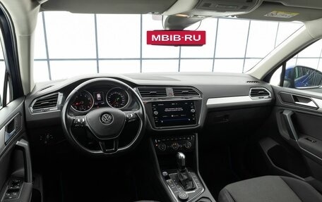 Volkswagen Tiguan II, 2019 год, 2 649 000 рублей, 9 фотография