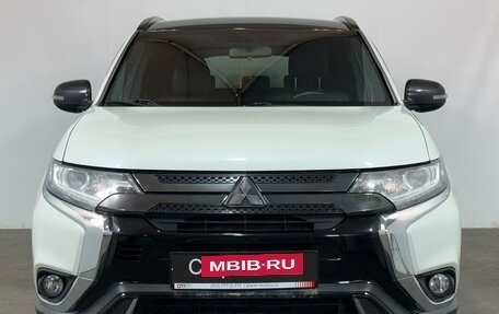 Mitsubishi Outlander III рестайлинг 3, 2021 год, 2 549 000 рублей, 2 фотография
