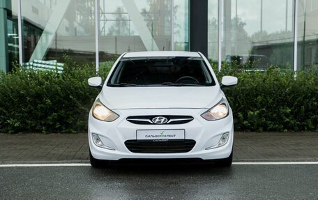 Hyundai Solaris II рестайлинг, 2012 год, 580 000 рублей, 3 фотография