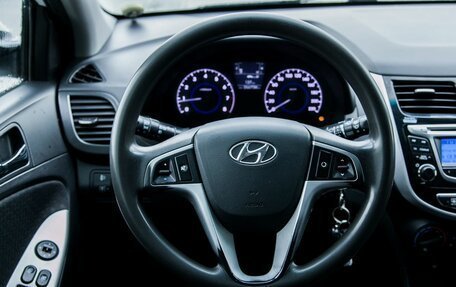 Hyundai Solaris II рестайлинг, 2012 год, 580 000 рублей, 13 фотография