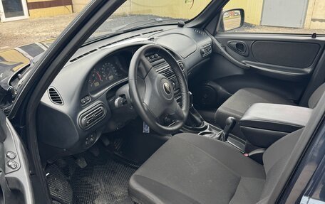 Chevrolet Niva I рестайлинг, 2013 год, 460 000 рублей, 6 фотография