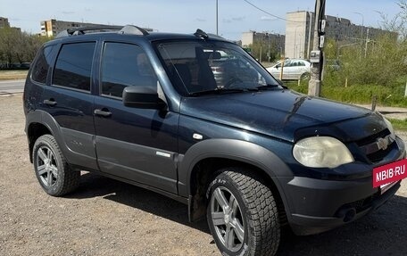 Chevrolet Niva I рестайлинг, 2013 год, 460 000 рублей, 2 фотография