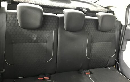 Renault Logan II, 2015 год, 525 000 рублей, 11 фотография