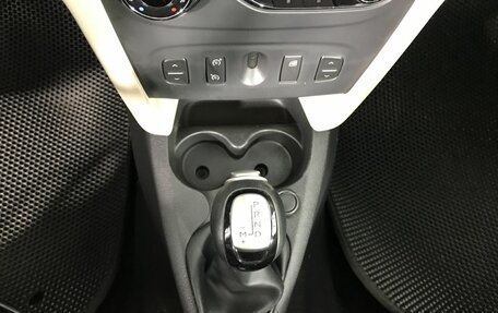 Renault Logan II, 2015 год, 525 000 рублей, 18 фотография
